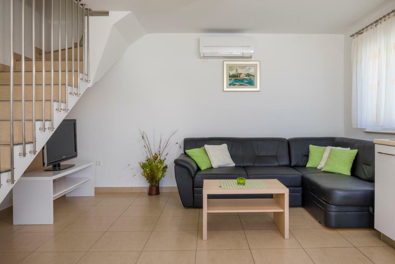 Apartment Kogo