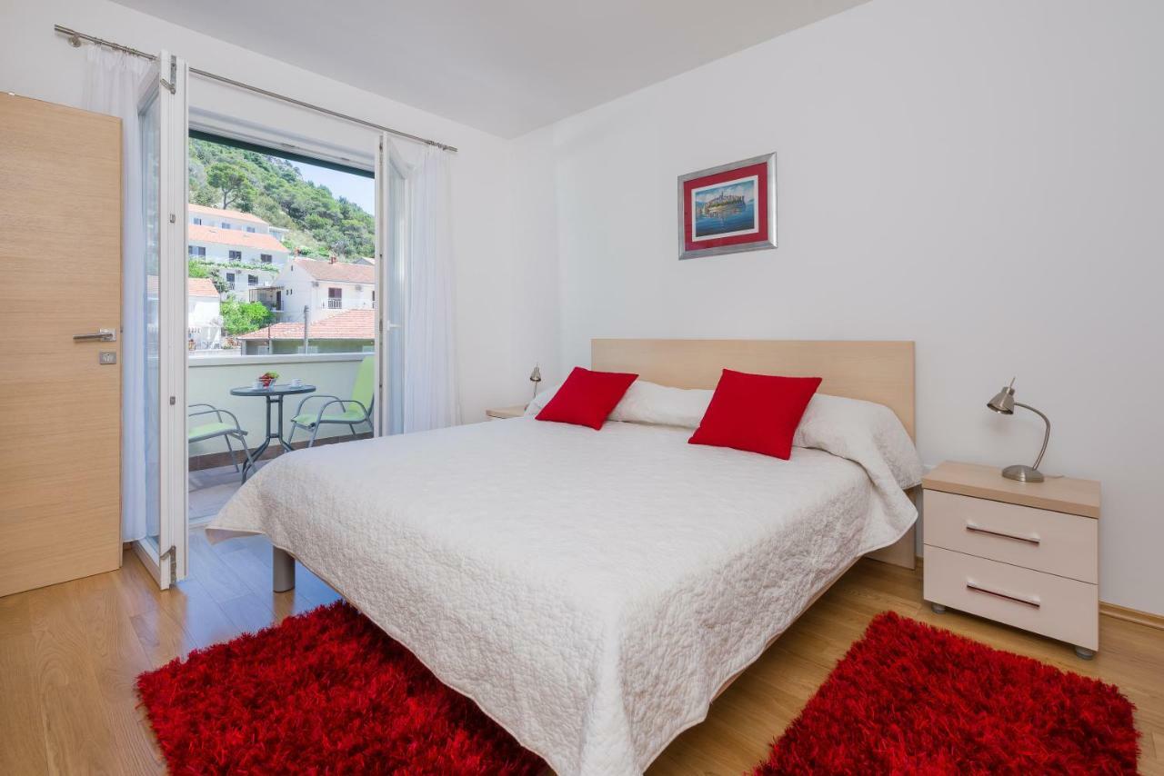 Kogo Apartment *